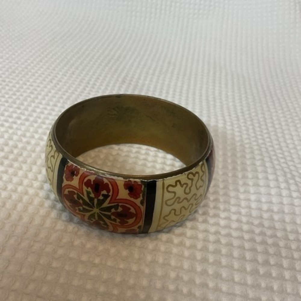 Vintage Wide Chunky Brass Bangle Orange Floral Oriental Enamel Flowers 2,5"